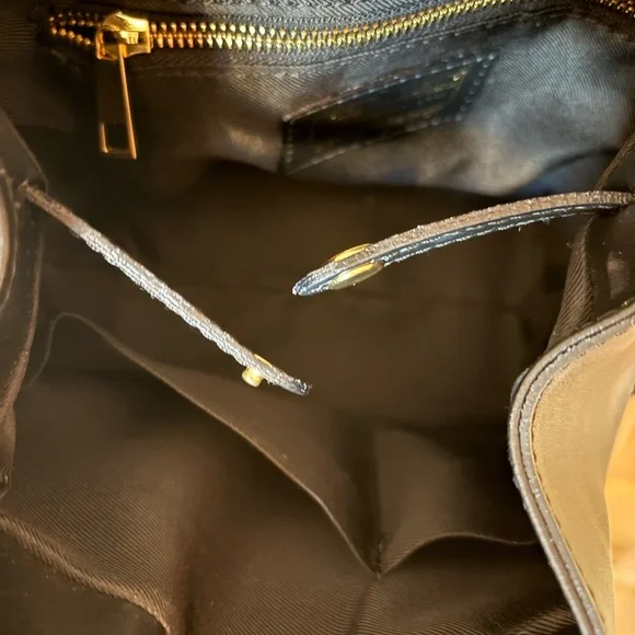 Backpack with Structured Design - Picture 9 of 14